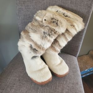 Oscar Italian fur boots